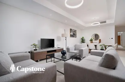 فيلا - 5 غرف نوم - 6 حمامات للايجار في شمال مويثر - منطقة مويثر - الدوحة