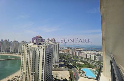 Penthouse - 3 Bedrooms - 4 Bathrooms for rent in Floresta Gardens - Floresta Gardens - The Pearl Island - Doha
