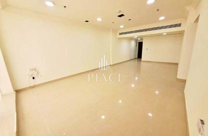Apartment - 2 Bedrooms - 2 Bathrooms for rent in Old Salata - Salata - Doha