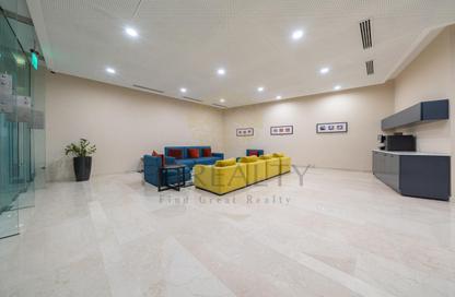 Shop - Studio - 1 Bathroom for rent in Al Sadd Road - Al Sadd - Doha
