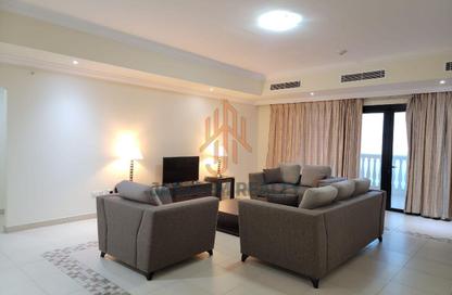 Apartment - 2 Bedrooms - 2 Bathrooms for rent in West Porto Drive - Porto Arabia - The Pearl Island - Doha