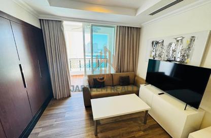 Apartment - Studio - 1 Bathroom for rent in Viva West - Viva Bahriyah - The Pearl Island - Doha