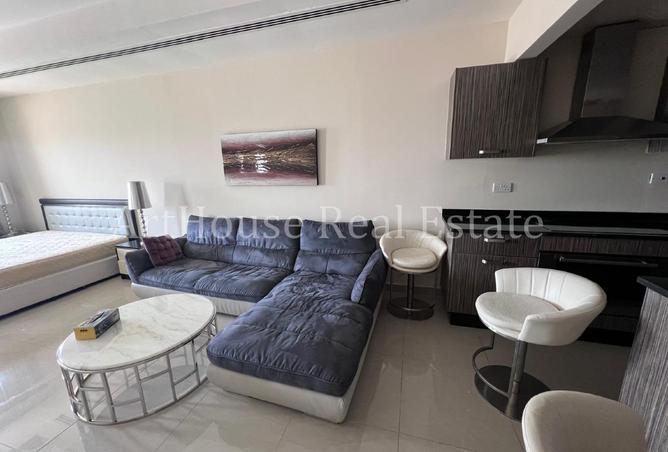 1015935 - Property Image 2