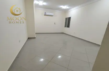 Apartment - 2 Bedrooms - 2 Bathrooms for rent in Al Muntazah Street - Al Muntazah - Doha