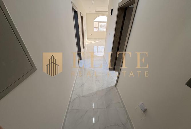 1005285 - Property Image 3