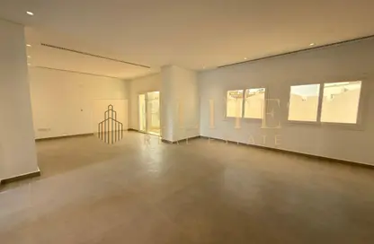 فيلا - 4 غرف نوم - 4 حمامات للايجار في فلل عين خالد - عين خالد - الدوحة