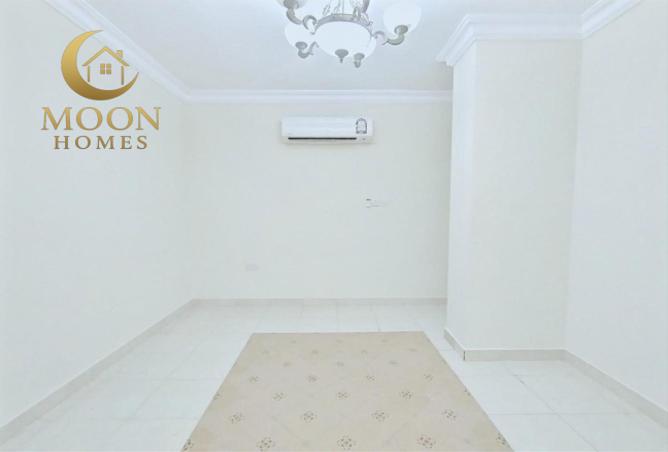 52180340 - Property Image 2