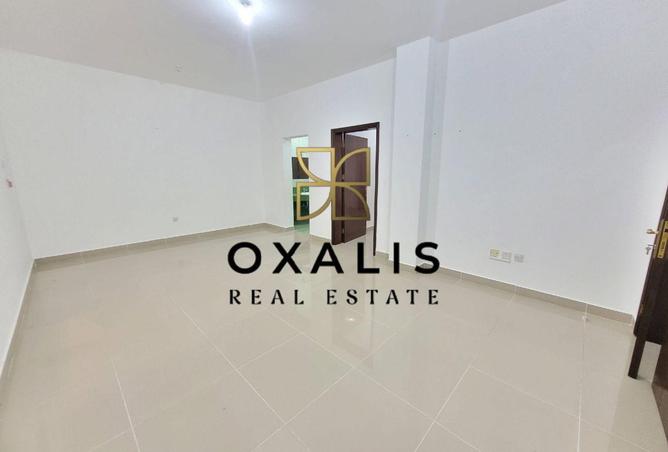 52226401 - Property Image 2