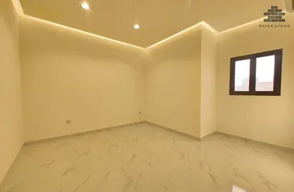 Apartment - 1 Bedroom - 1 Bathroom for rent in EB12 - Fereej Bin Mahmoud North - Fereej Bin Mahmoud - Doha
