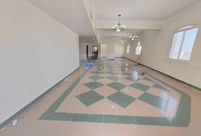 1026385 - Property Image 3