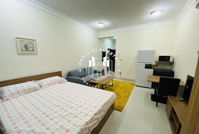 52001001 - Property Image 3