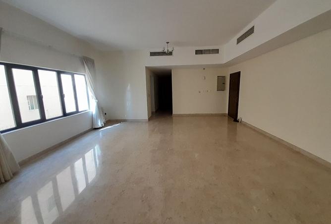 61503969 - Property Main Image