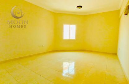 Apartment - 1 Bedroom - 1 Bathroom for rent in Umm Ghwailina Comm - Umm Ghuwalina - Umm Ghuwailina - Doha