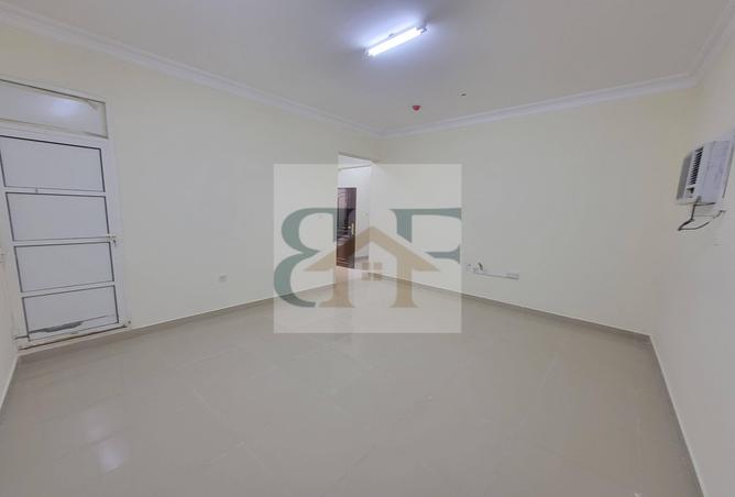 1013938 - Property Image 2