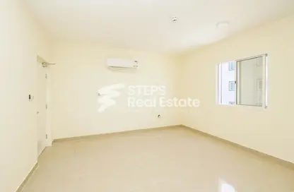 سكن عمال - استوديو للايجار في شارع الصناعية الشرقي - بركة العوامر - الوكرة
