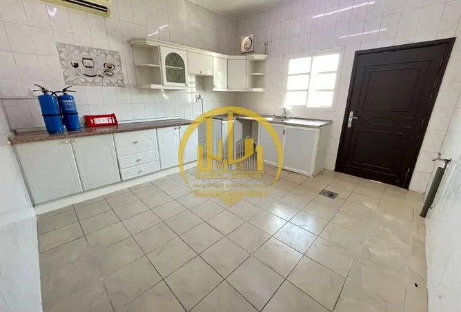 64090211 - Property Image 3
