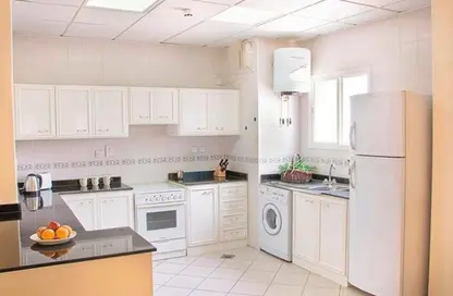 Apartment - 1 Bedroom - 2 Bathrooms for rent in Bilal Tower - Al Asmakh - Al Asmakh - Doha