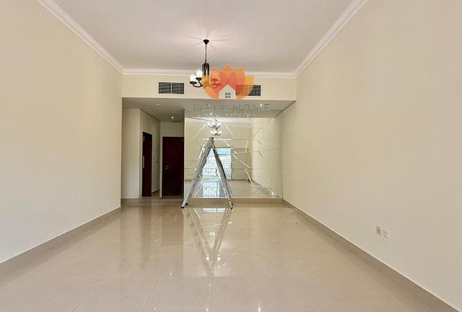 57410349 - Property Image 2