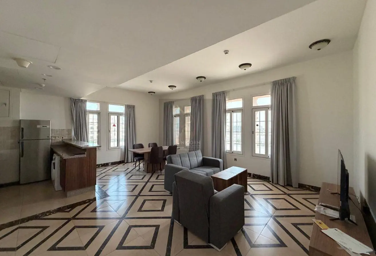 62182390 - Property Main Image