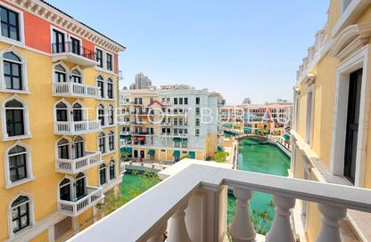 شقة - 2 غرف نوم - 3 حمامات للايجار في كرنفال - قناة كوارتييه - جزيرة اللؤلؤة - الدوحة شقة - 2 غرف نوم - 3 حمامات للايجار في كرنفال - قناة كوارتييه - جزيرة اللؤلؤة - الدوحة