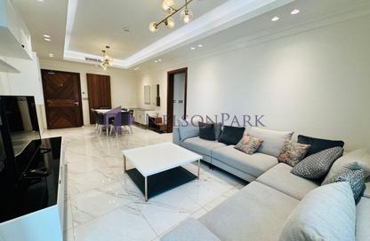 Apartment - 2 Bedrooms - 2 Bathrooms for rent in Giardino Apartments - The Pearl Island - Doha
