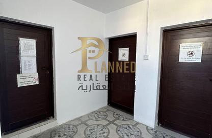 فيلا - 5 غرف نوم - 3 حمامات للايجار في فريج بن عمران - الدوحة