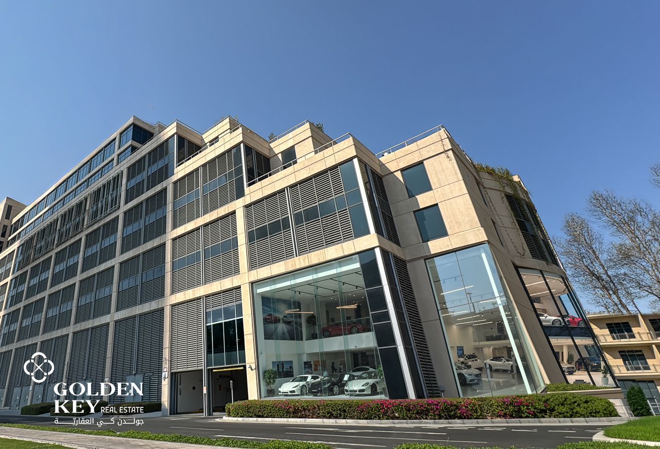 Main Street | Luxurious Showroom | The Pearl