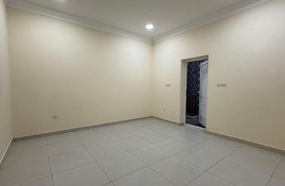 Apartment - Studio - 1 Bathroom for rent in Ain Khaled Villas - Ain Khaled - Doha