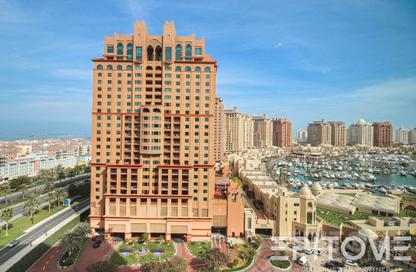 Apartment - 2 Bedrooms - 3 Bathrooms for sale in West Porto Drive - Porto Arabia - The Pearl Island - Doha