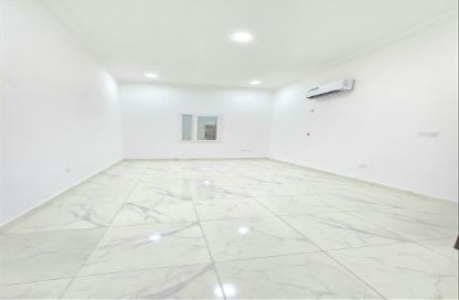 Apartment - 2 Bedrooms - 1 Bathroom for rent in Al Aziziyah - Al Aziziyah - Doha