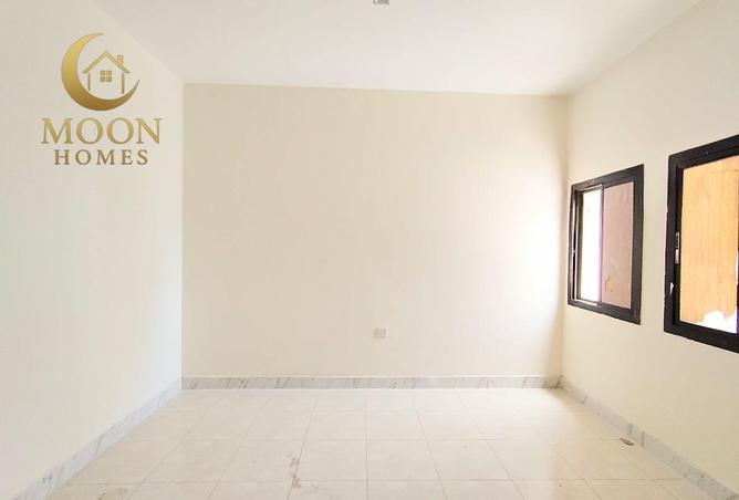 55924608 - Property Image 2