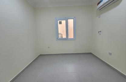 Apartment - 1 - 1 for rent in Bin Omran - Fereej Bin Omran - Doha