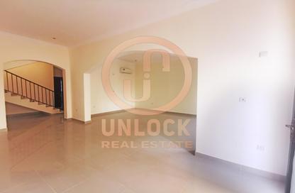 Staff Accommodation - 5 Bedrooms - 4 Bathrooms for rent in Umm Salal Ali - Umm Salal Ali - Doha