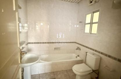 Villa - 3 Bedrooms - 3 Bathrooms for rent in Salata Villas - Salata - Doha