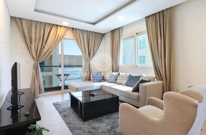 Apartment - 1 Bedroom - 2 Bathrooms for sale in Boulevard View - Yasmeen City - Lusail