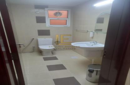 Apartment - 2 Bedrooms - 2 Bathrooms for rent in Al Sadd - Al Sadd - Doha
