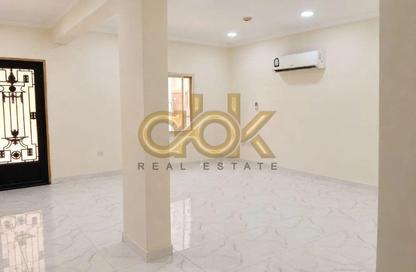 Villa - 5 Bedrooms - 5 Bathrooms for rent in Al Gharrafa - Al Gharrafa - Doha Villa - 5 Bedrooms - 5 Bathrooms for rent in Al Gharrafa - Al Gharrafa - Doha