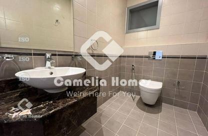 Apartment - 1 Bedroom - 2 Bathrooms for rent in Fereej Bin Mahmoud - Doha
