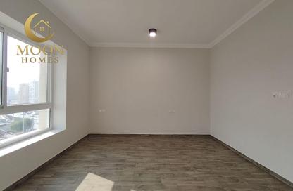 Apartment - 2 Bedrooms - 2 Bathrooms for rent in Musheireb Apartments - Musheireb - Doha