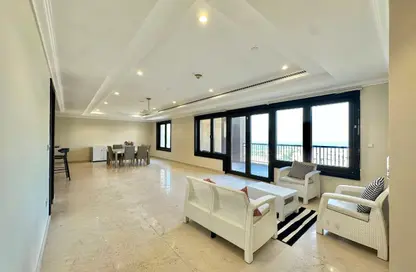 Apartment - 3 Bedrooms - 5 Bathrooms for rent in East Porto Drive - Porto Arabia - The Pearl Island - Doha