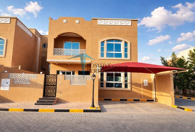 2OYnPZ584Ia - Property Image 2