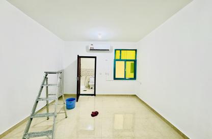 Apartment - 3 Bedrooms - 2 Bathrooms for rent in Old Airport Road - Old Airport Road - Doha