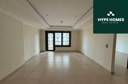 Apartment - 1 Bedroom - 2 Bathrooms for rent in Two Porto Arabia - Porto Arabia - The Pearl Island - Doha