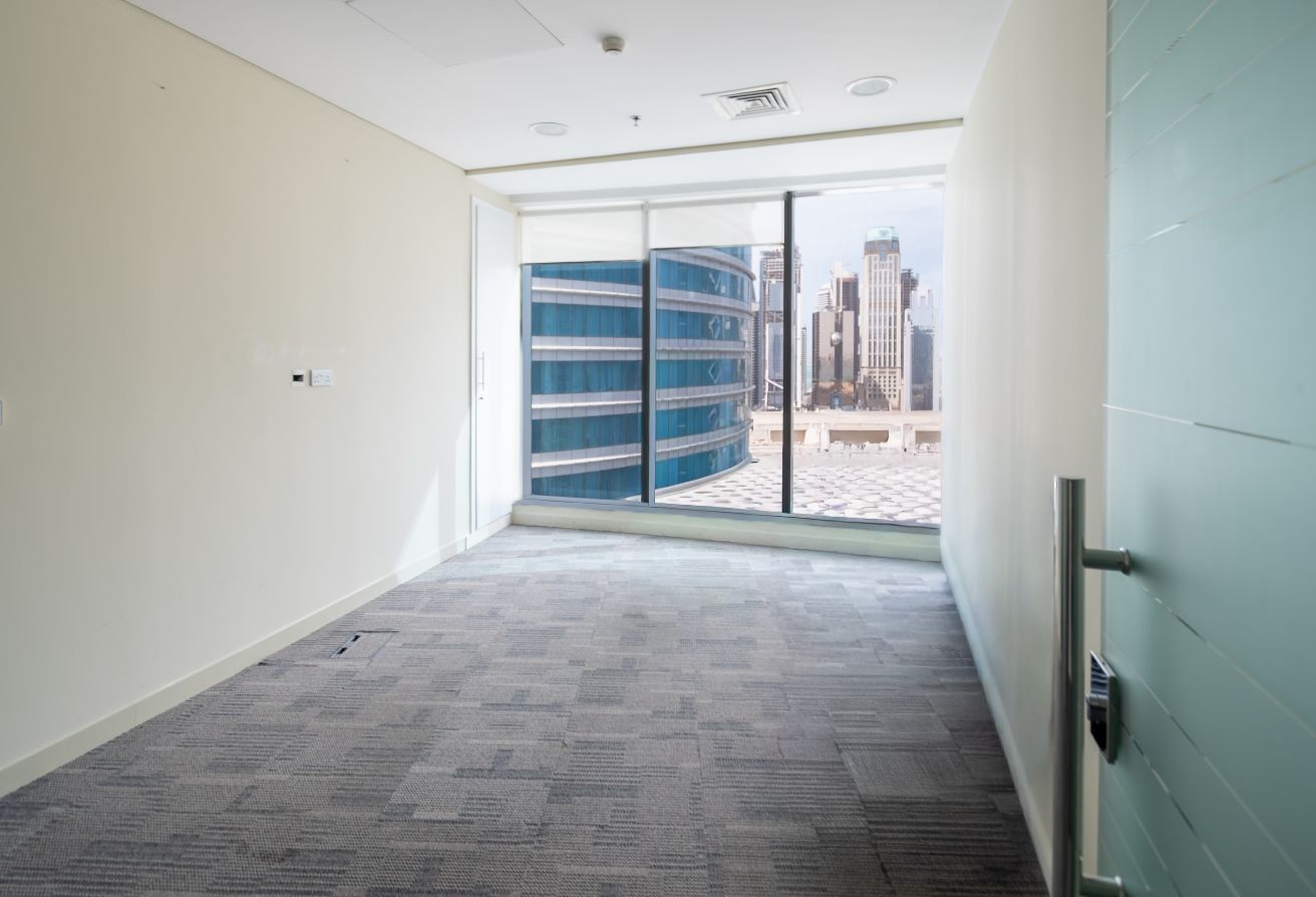 Business-Ready Office| Premium Finishes| West Bay