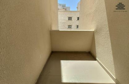 شقة - 3 غرف نوم - 2 حمامات للايجار في شارع الجزيره - فريج بن محمود الشمالي - فريج بن محمود - الدوحة شقة - 3 غرف نوم - 2 حمامات للايجار في شارع الجزيره - فريج بن محمود الشمالي - فريج بن محمود - الدوحة