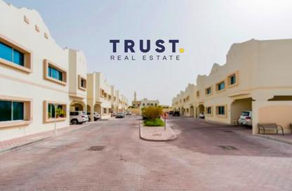 Villa - 4 Bedrooms - 5 Bathrooms for rent in Ain Khaled Villas - Ain Khaled - Doha