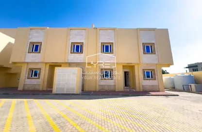 Villa - 6 Bedrooms - 4 Bathrooms for rent in Al Sakhama - Doha