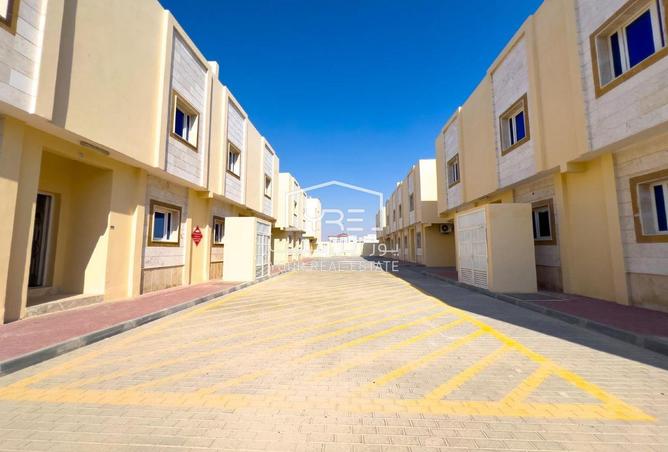 1003304 - Property Image 2