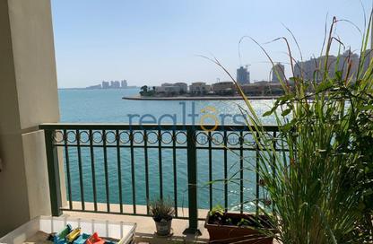 Apartment - 2 Bedrooms - 2 Bathrooms for rent in Viva West - Viva Bahriyah - The Pearl Island - Doha