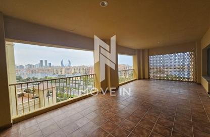 Apartment - 1 Bedroom - 2 Bathrooms for rent in East Porto Drive - Porto Arabia - The Pearl Island - Doha